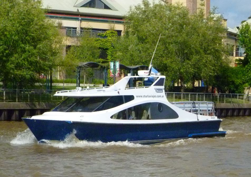 Sturla Viajes Nuestra Flota Lanchas en Tigre HUGO STURLA